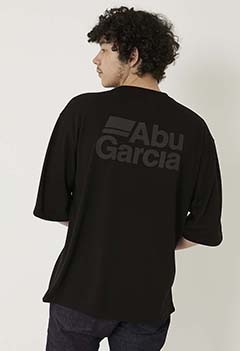 ABU GARCIA リフレクションロゴ ドライ Tシャツ