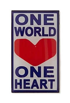 ONE WORLD ONE HEART ピンバッジ