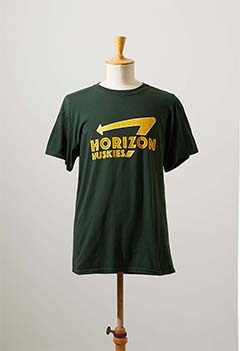 VINTAGE HORIZON HUSKIES PRINT SS T-SHIRT