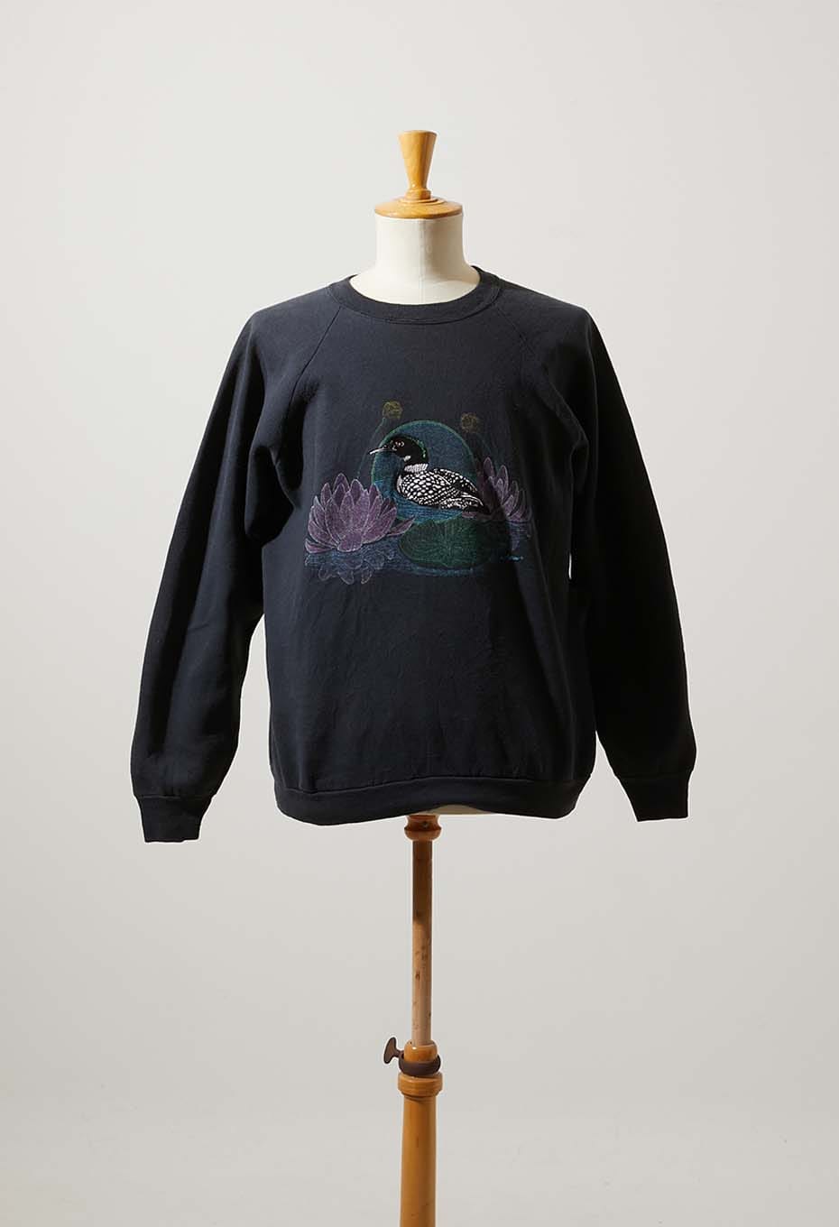 VINTAGE DUCK EMB BLACK SWEAT