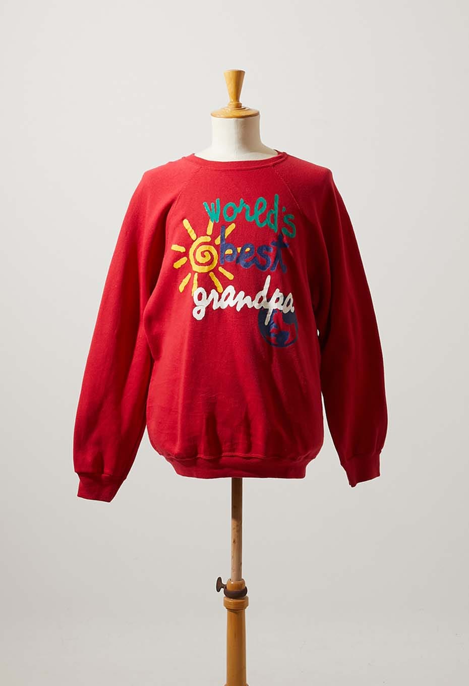 VINTAGE WORLD BEST GRANDPA RED SWEAT