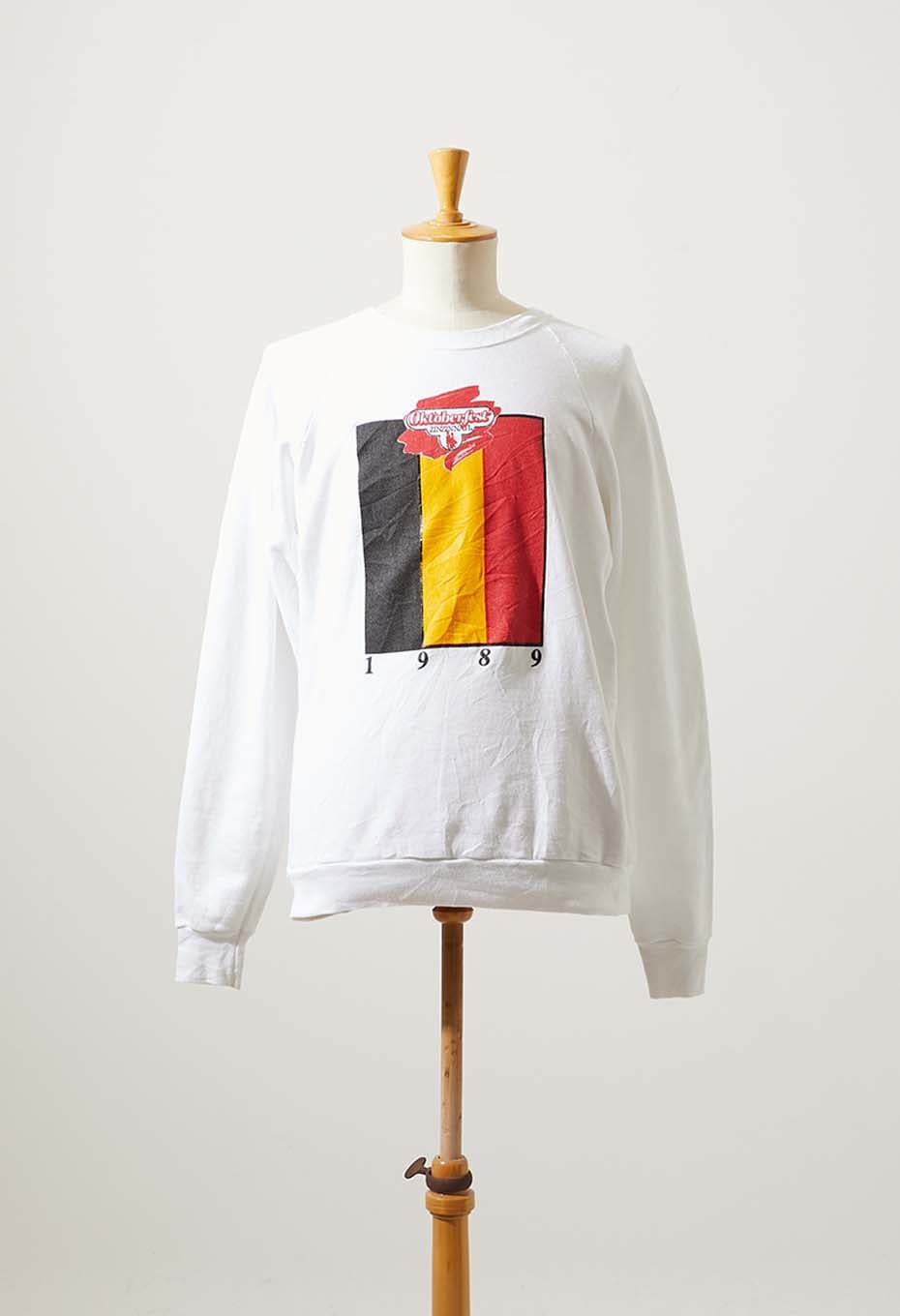 VINTAGE OKTOBERFEST WHITE SWEAT