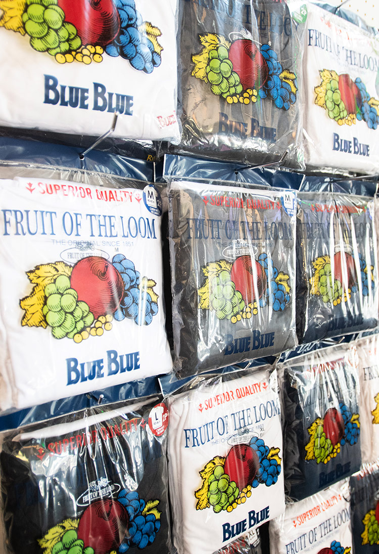 FRUIT OF THE LOOM BLUE BLUE 2-PAC POCKET T-SHIRT| ブルーブルー | HOLLYWOOD RANCH  MARKET | ハリウッドランチマーケット | 聖林公司 ハリウッドランチマーケット公式通販 | 聖林公司オンラインショップ